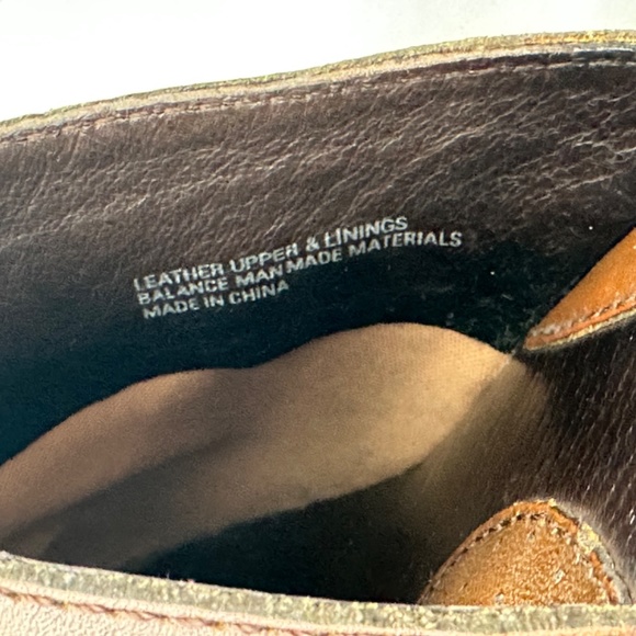 Born Clogs - Picture 4 of 6